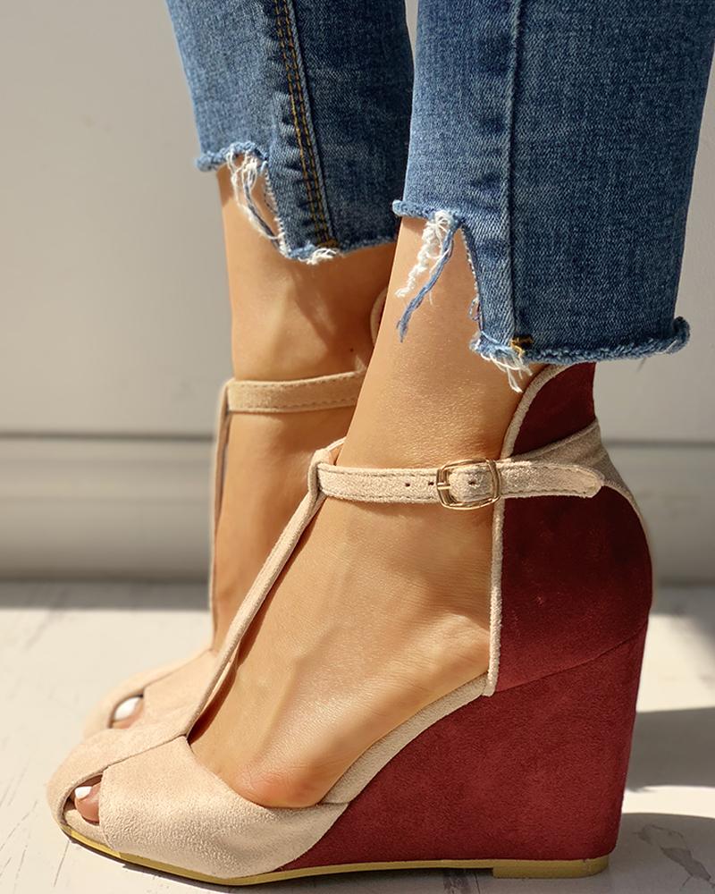 

Suede Colorblock Cutout Wedge Shoes, Wine red