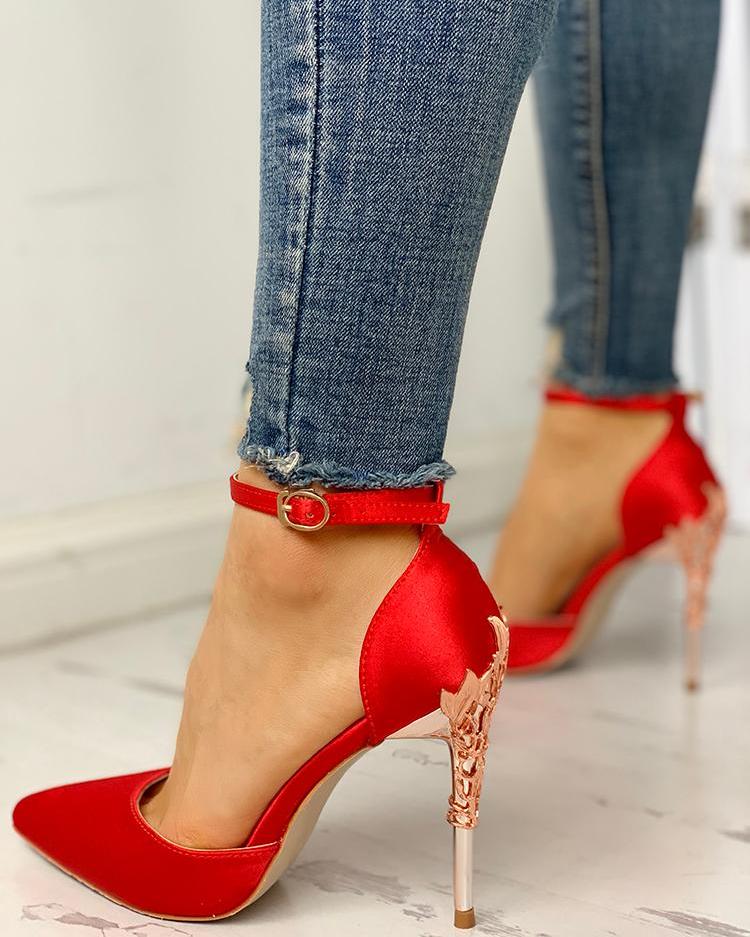 

Pointed Toe Floral Metal Detail Thin Heels