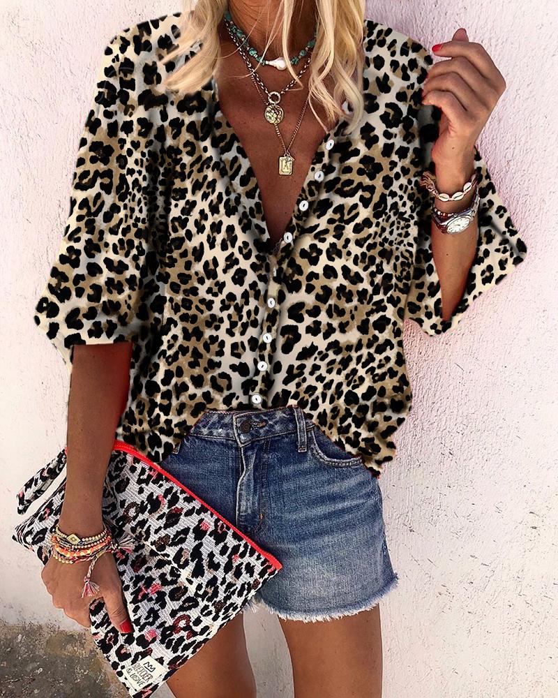

Leopard Print Long Sleeve Casual Blouse