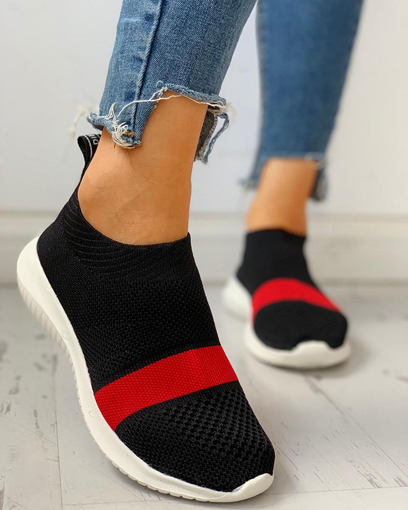 

Colorblock Breathable Casual Flat Sneakers, Red
