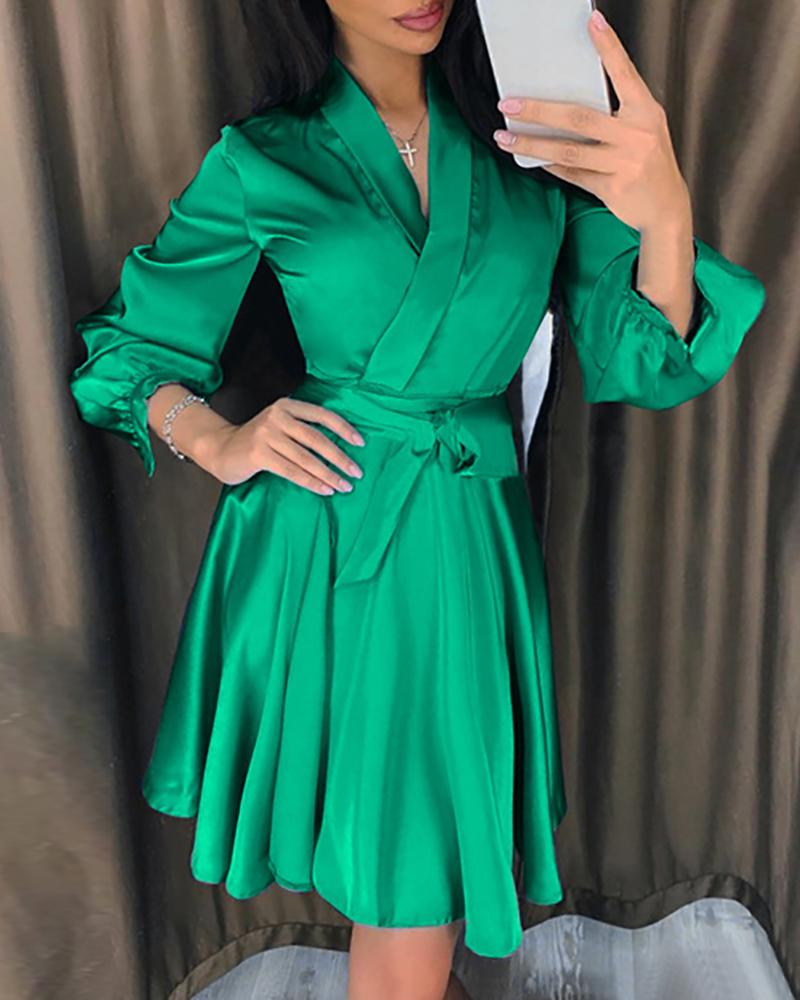 

Solid V-Neck Long Sleeve Pleated Dress, Green
