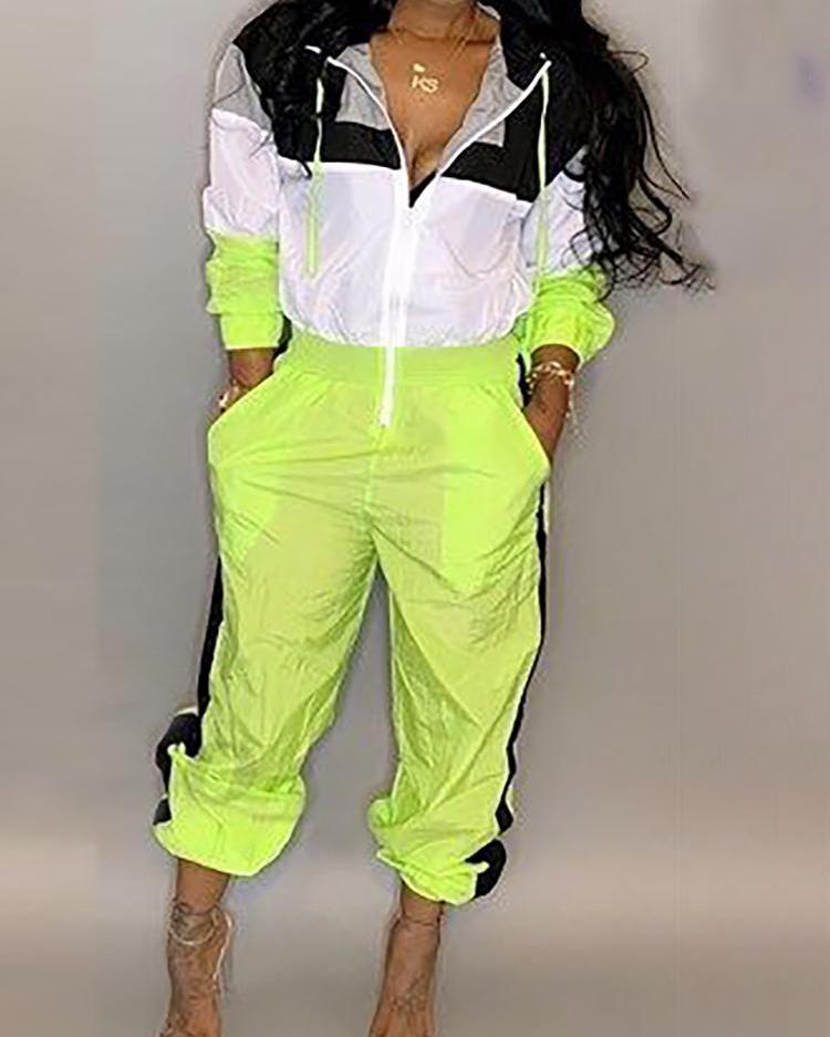 

Contrast Color Zipper Up Hooded Jumpsuit, Green