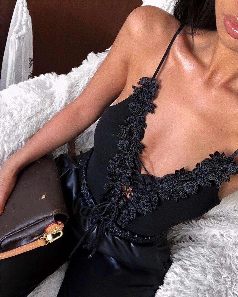 

V Neck Lace Trim Bodysuit, Black