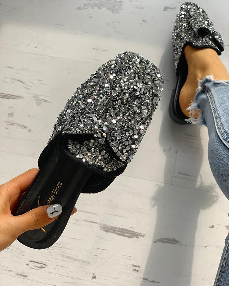 

Sequins Embellished Bowknot Flat Sandals