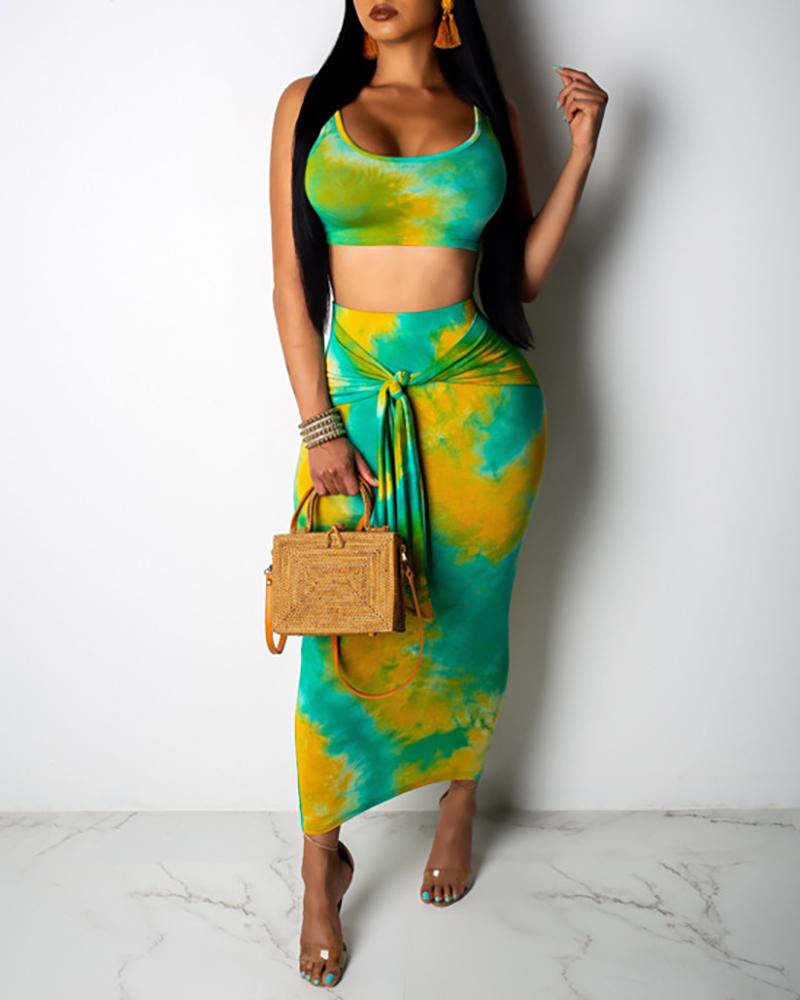 

Tie Dye Printing Crop Top & Knot Skirt Set, Green