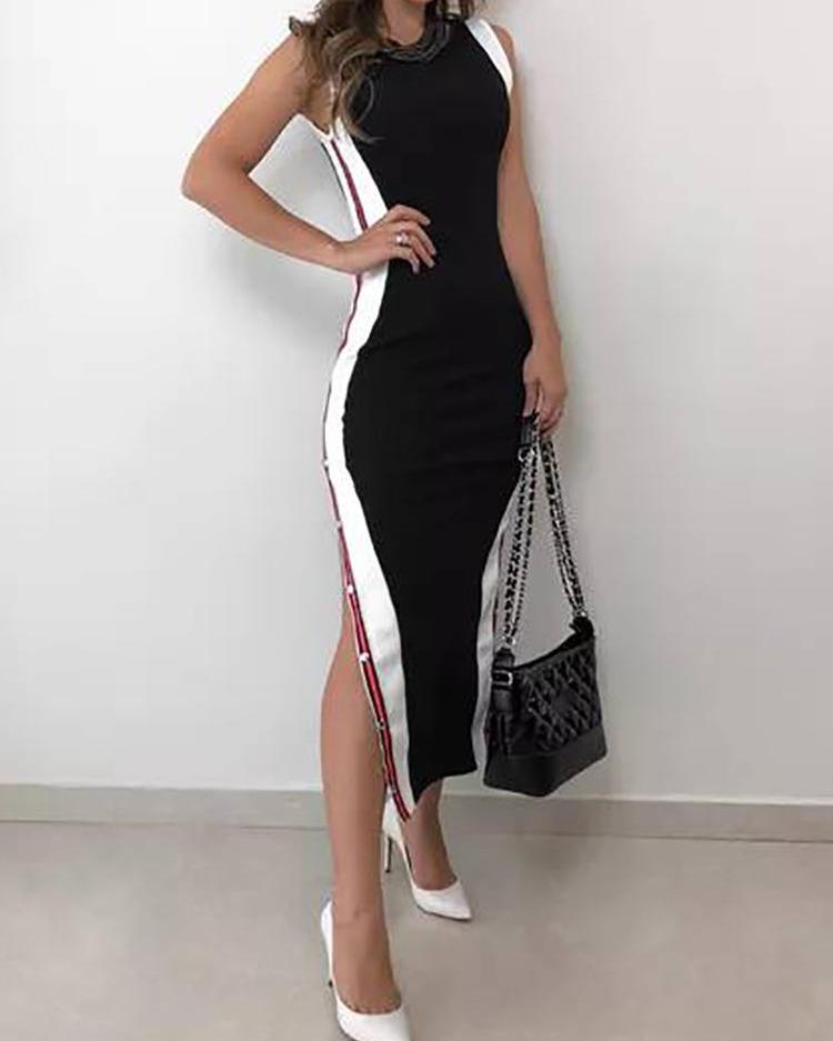 

Contrast Color Button Split Side Dress, Black