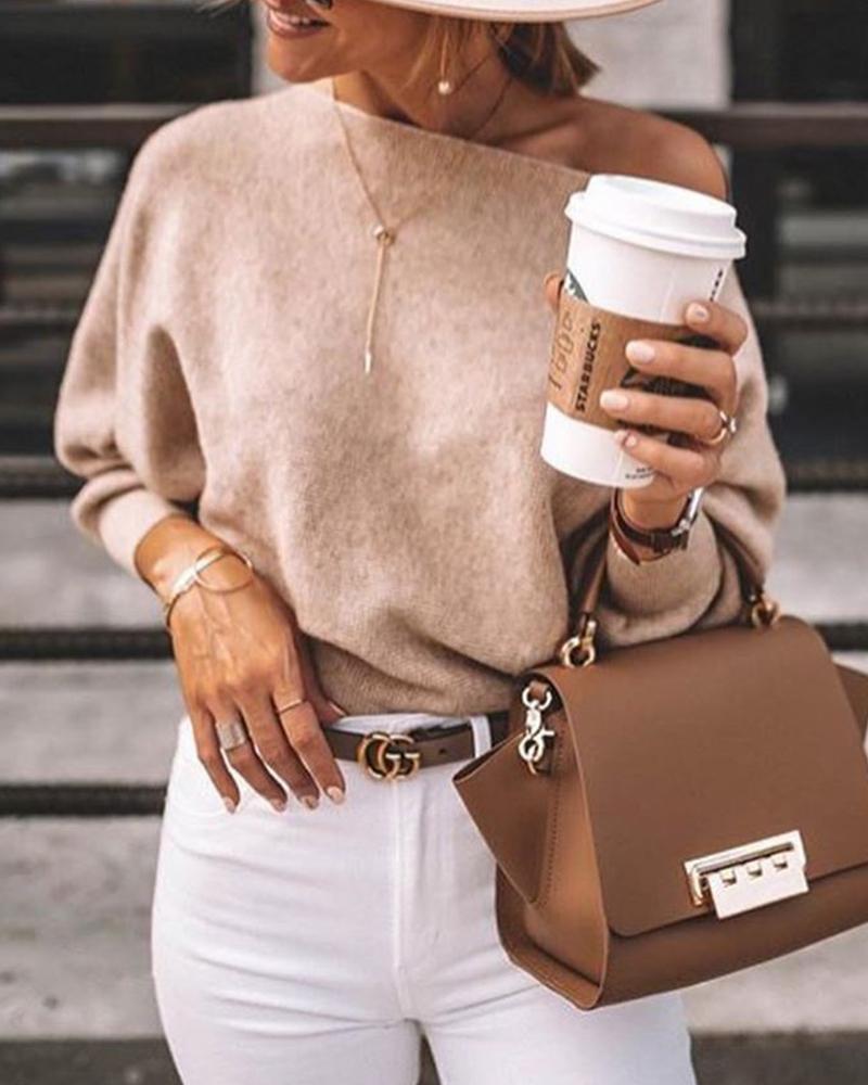 

Skew Neck Long Sleeve Top