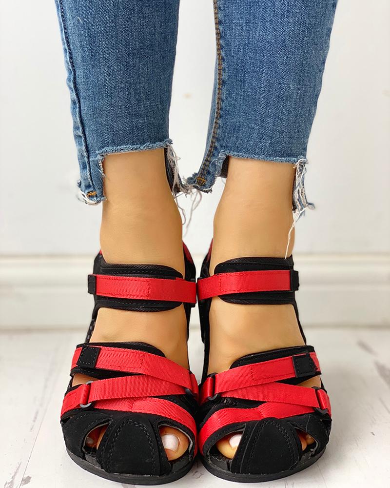 

Velcro Design Cutout Flat Sandals, Red