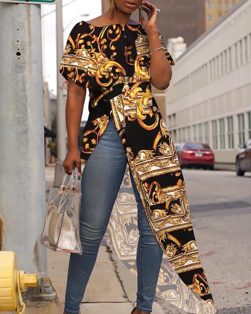 

Short Sleeve Baroque Print Slit Blouse