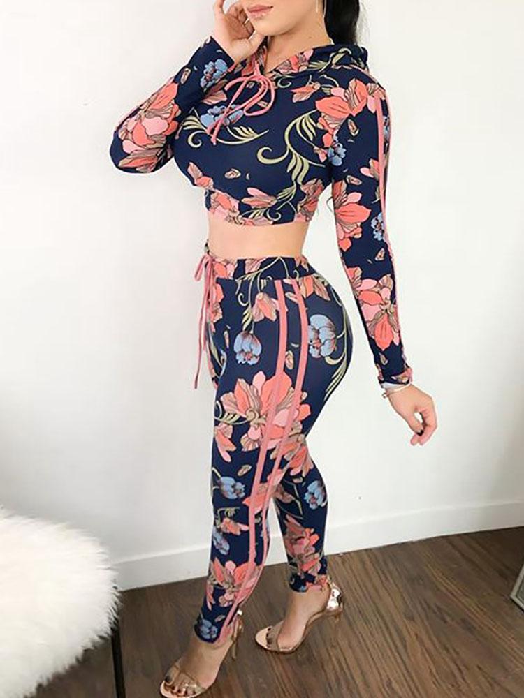 

Floral Print Hooded Cropped Striped Pants Set