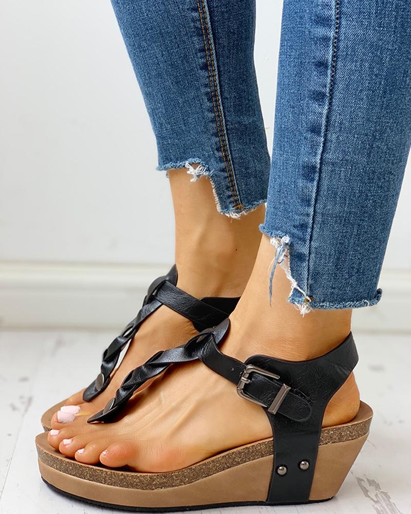 

Rivet Design Toe Post Wedge Sandals, Black