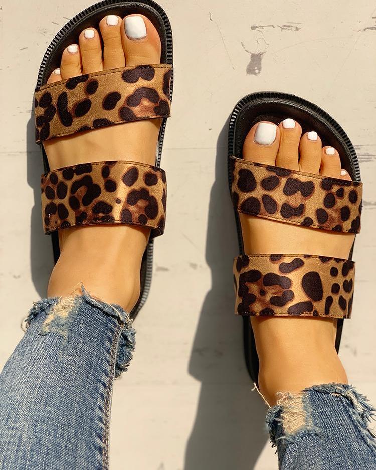 

Double Strap Open Toe Flat Sandals, Leopard