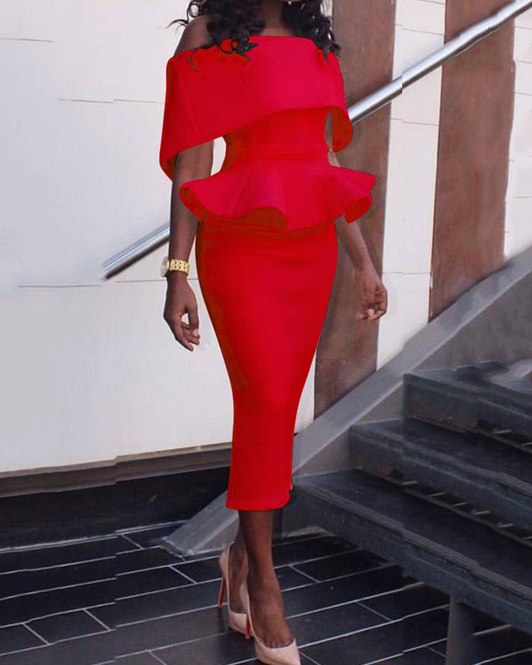 

Women Slash Neck Fold-over Shoulder Peplum Bodycon Dress, Red