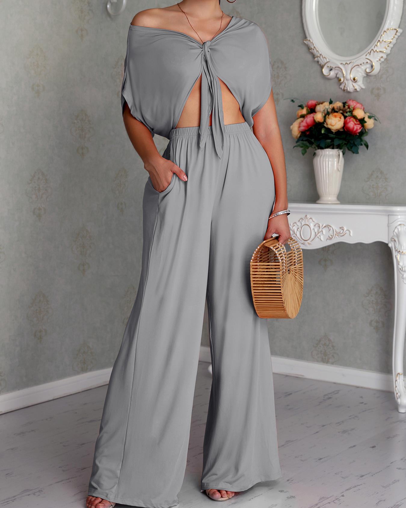

Solid Knot Front Crop Top & Wide Leg Pants Sets