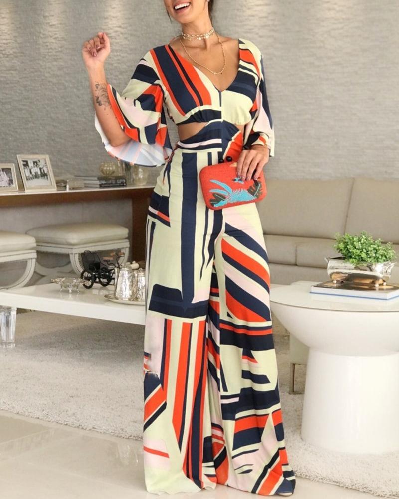 

Geo Print Bell Sleeve Wide Leg Jumpsuit