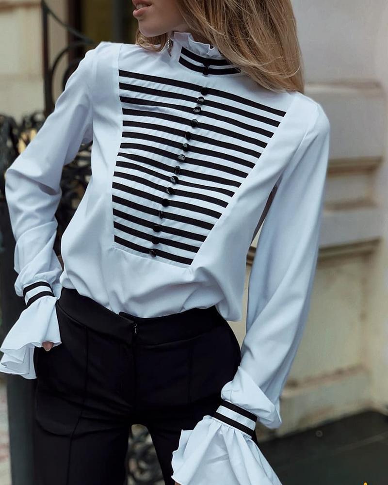 

Colorblock Ribbon Ruffles Cuff Blouse, White