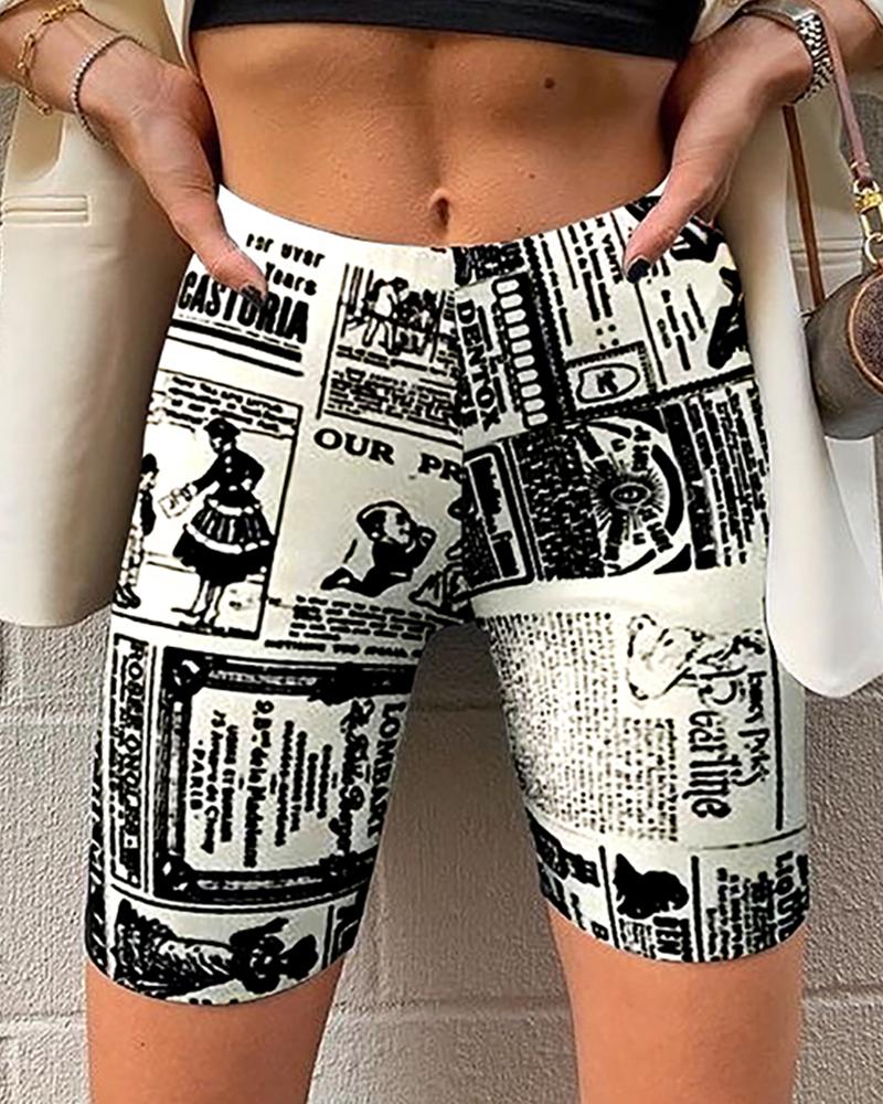 

Newspaper Print High-Rise Fitted Biker Shorts, White