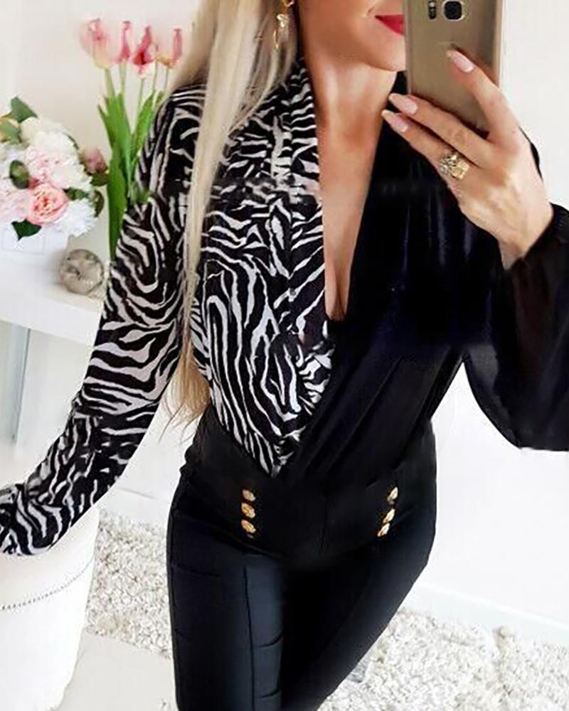 

Cheetah Zebra Stripe Print Lantern Sleeve Top, Black