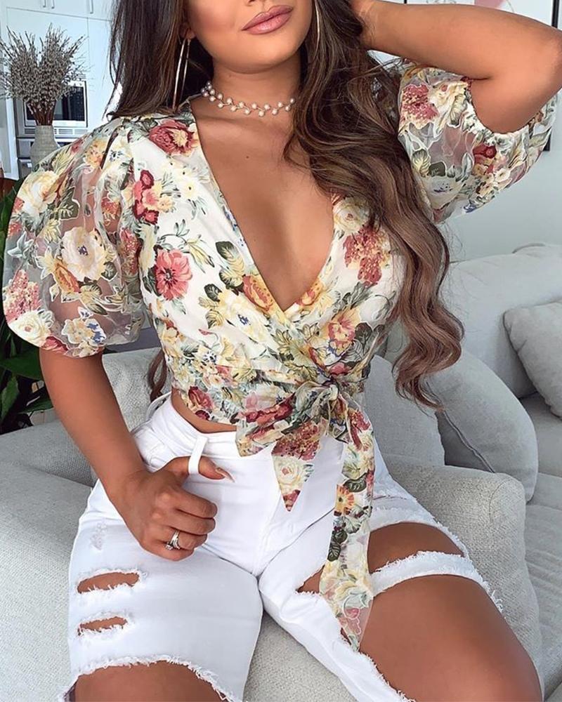 

Floral Print Tie Front Crop Top, Multicolor