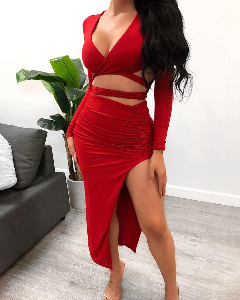 

Solid Hollow Out Design Crop Top & Ruched Slit Skirt, Red
