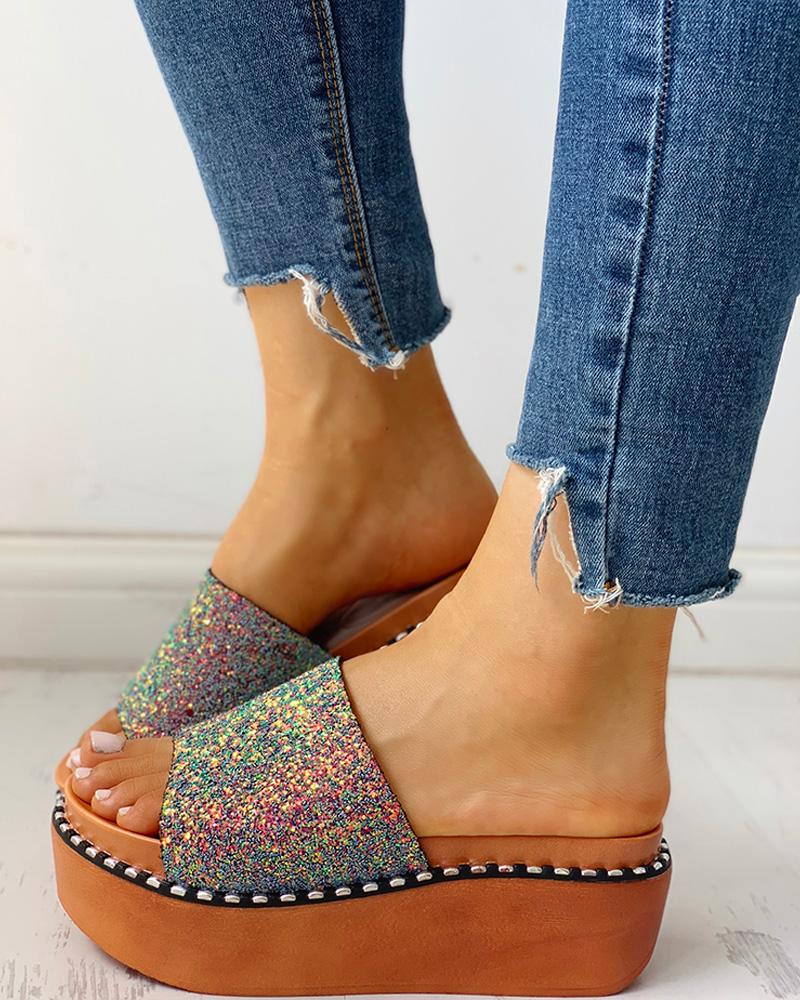 

Sequins Pattern Platform Muffin Sandals
