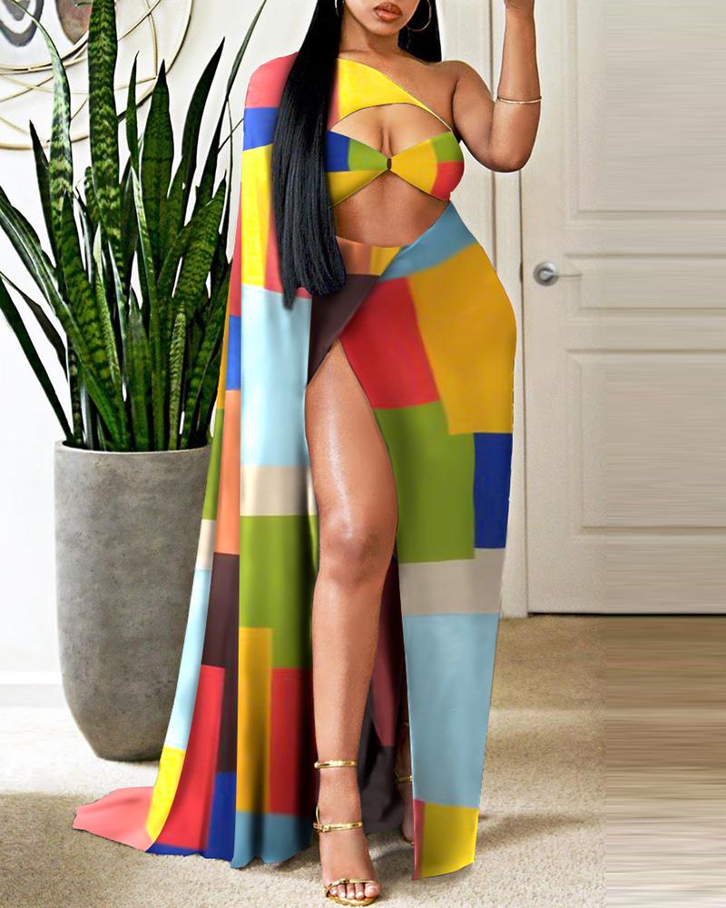 

Cutout Colorblock Cloak Design High Slit Maxi Dress, Multicolor