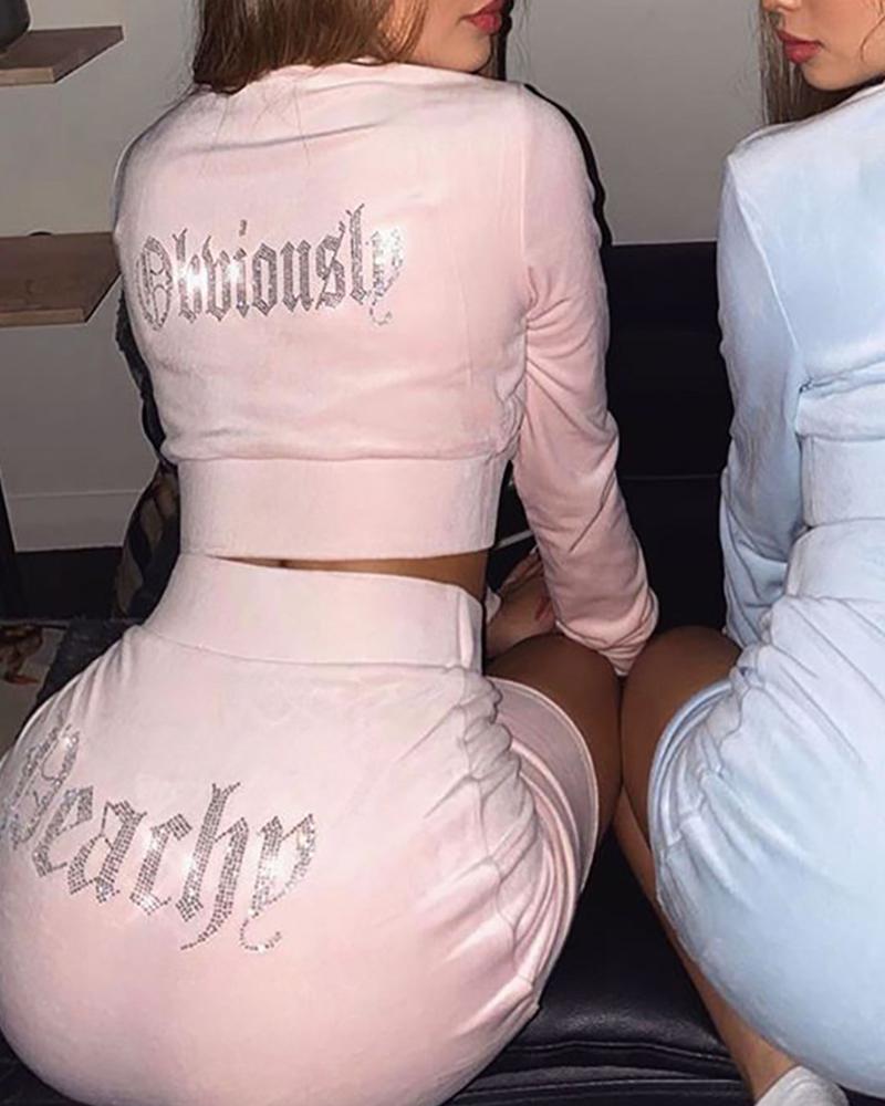 

Letter Pattern Studded Velvet Top & Pants Set, Pink