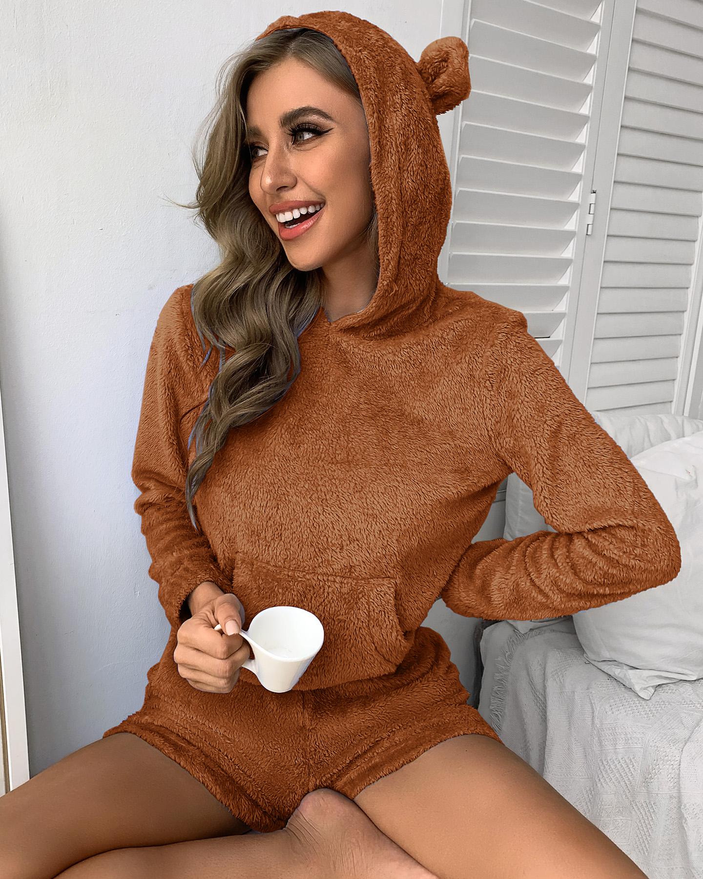

Plain Pocket Design Hooded Teddy Top & Shorts Set, Brown