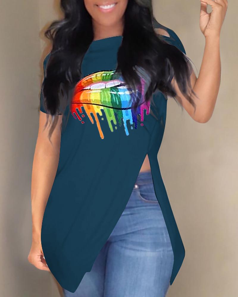 

Colorful Mouth Pattern Slit Design Top