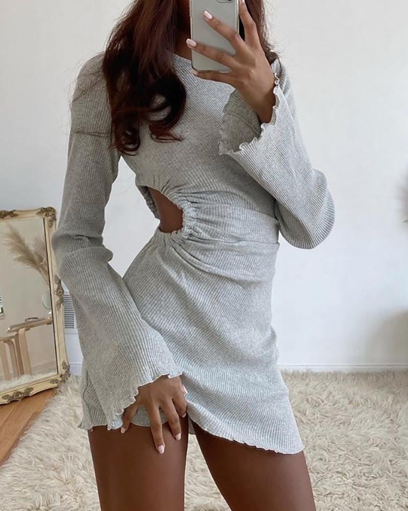 

Cut Out Bell Sleeve Frill Hem Dress, Light gray