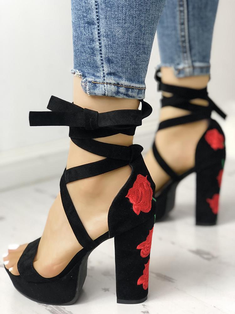 

Rose Embroidered Lace-up Chunky Heeled Sandals