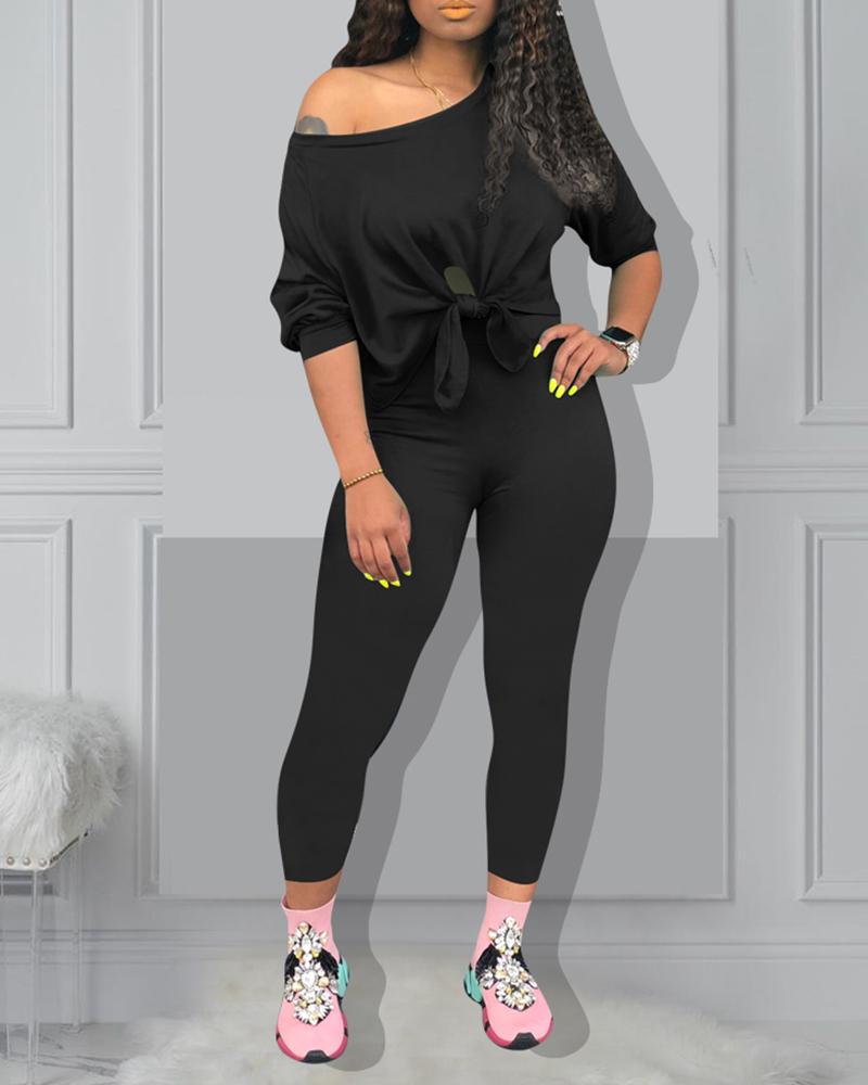 

Solid Knot Front Sporty Top & Pants Set