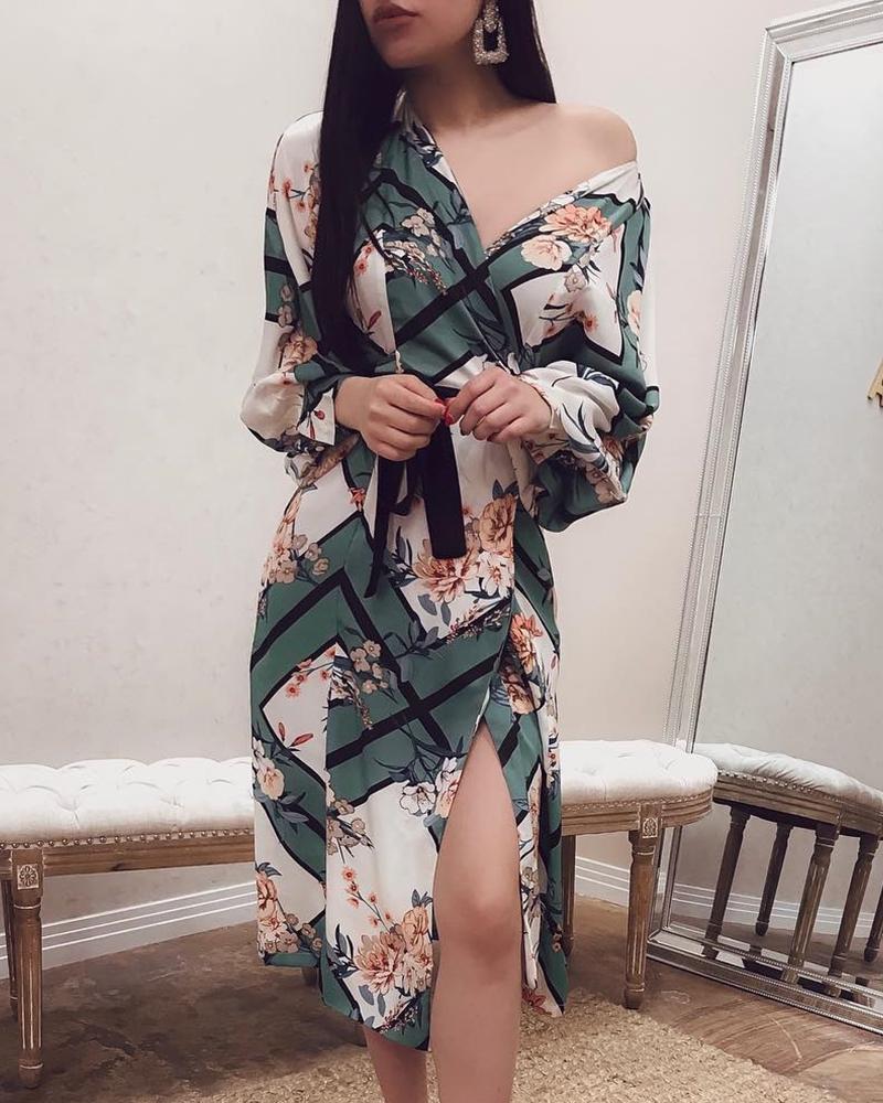 

Floral Print V-Neck Wrap Dress