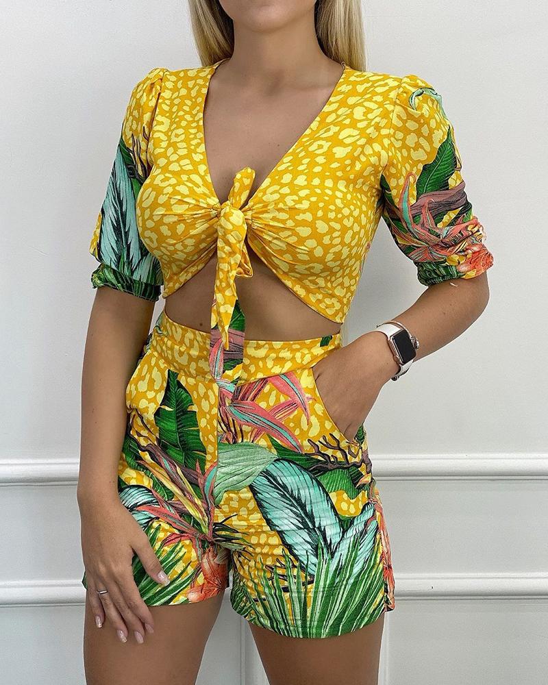 

Tropical Print Two-Piece Set, Yellow