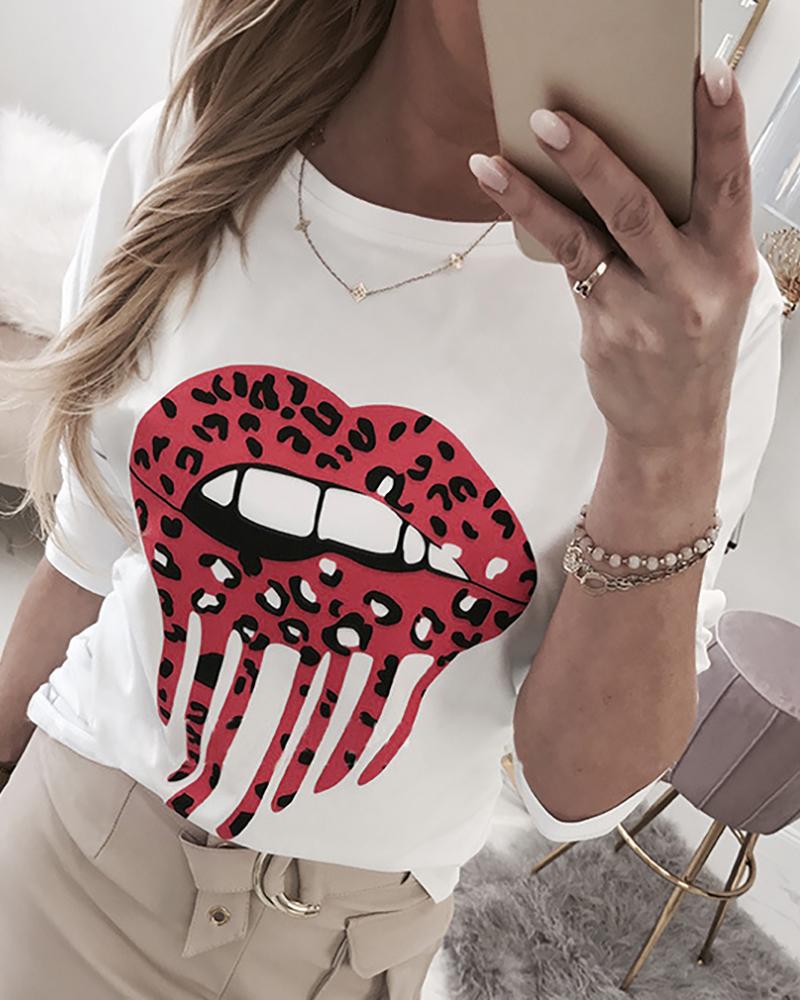 

Round Neck Lip Pattern Blouse, White