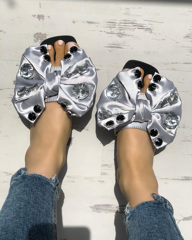 

Exaggerated Bowknot Shiny Decorated Flat Sandals, Silver