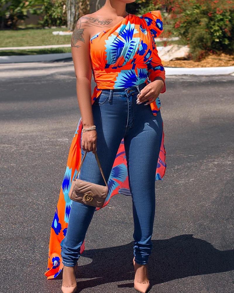 

One Shoulder High-Low Top, Multicolor