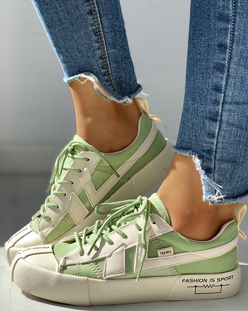 

Eyelet Lace-Up Patchwork Casual Sneakers, Green