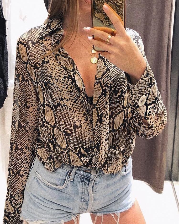 

Snakeskin Print Casual Wrap Blouse, Light brown