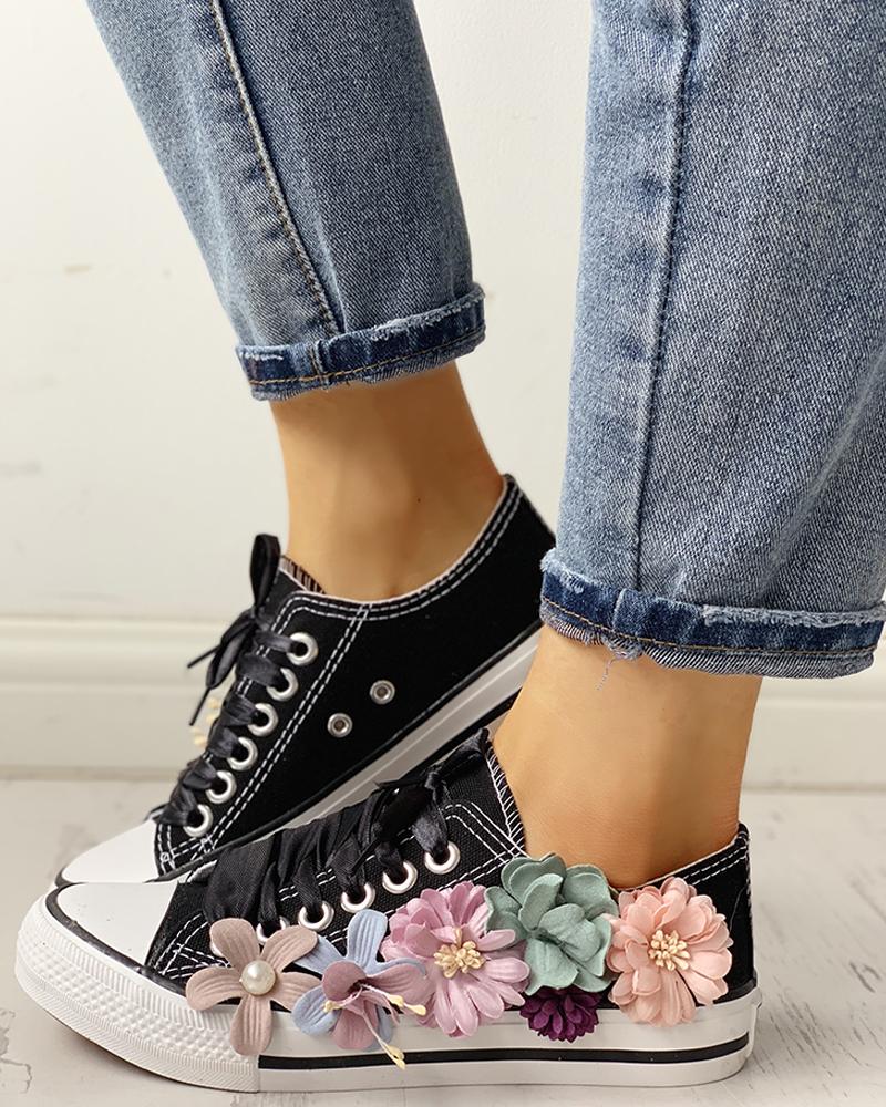 

Floral Embellished Lace-Up Casual Sneakers, Black