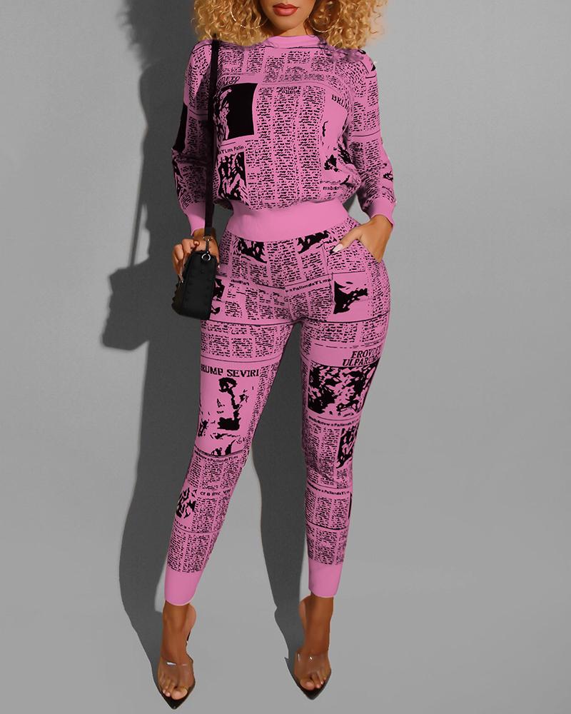 

Newspaper Print Long Sleeve Top & Pants Sets, Pink