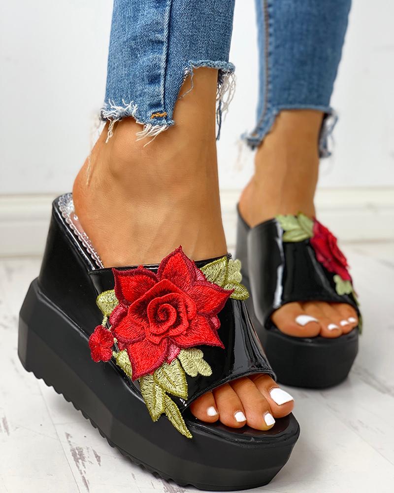 

Applique Chunky Platform Sandals, Black