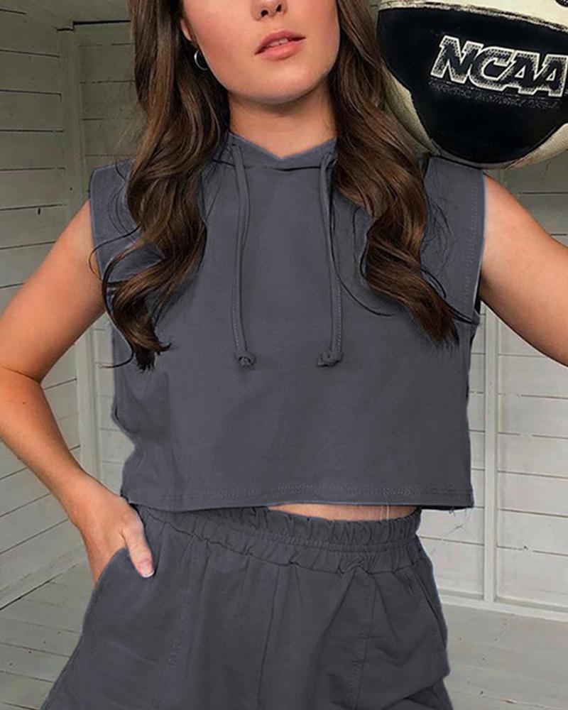 

Solid Hooded Crop Sleeveless Top, Black