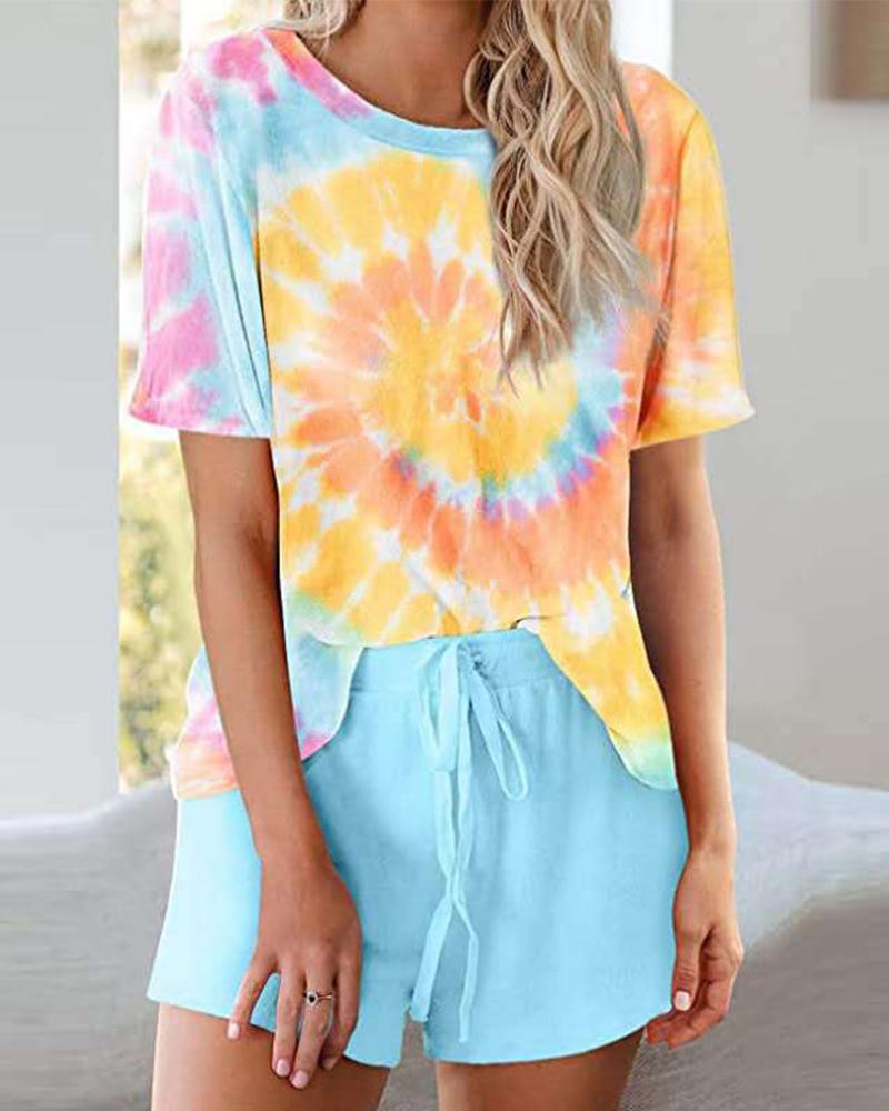 

Tie Dye T-Shirt & Shorts, Yellow