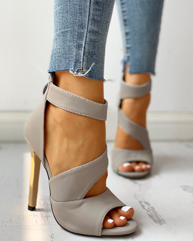 

Solid Peep Toe Buckled Thin Heels, Gray