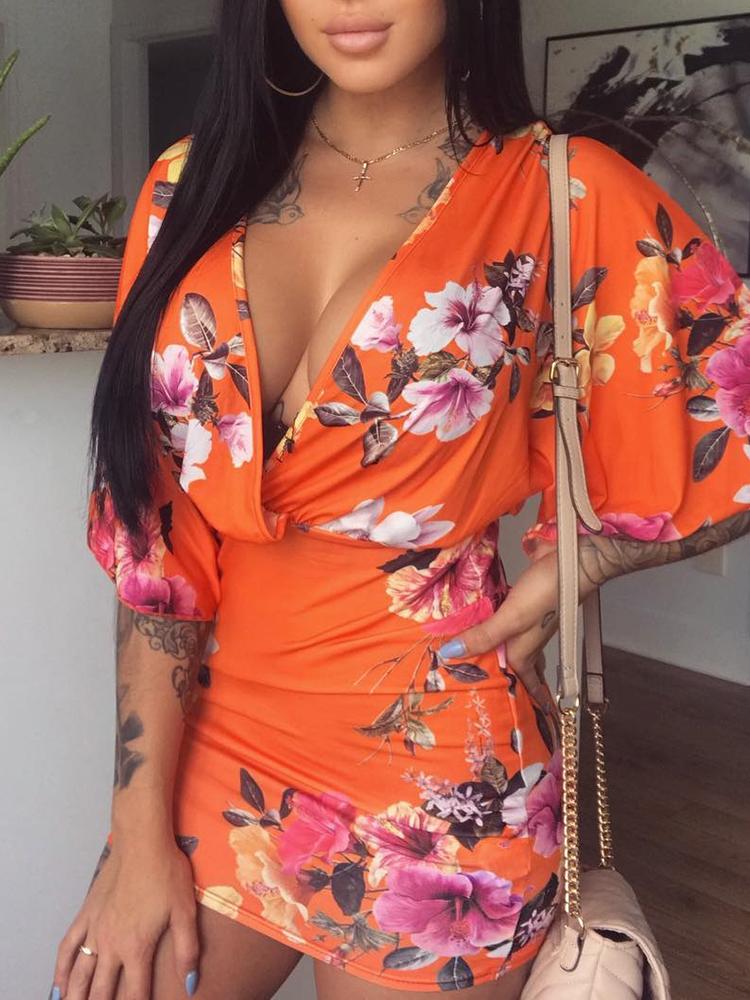 

Floral Print Deep V Ruched Bodycon Dress