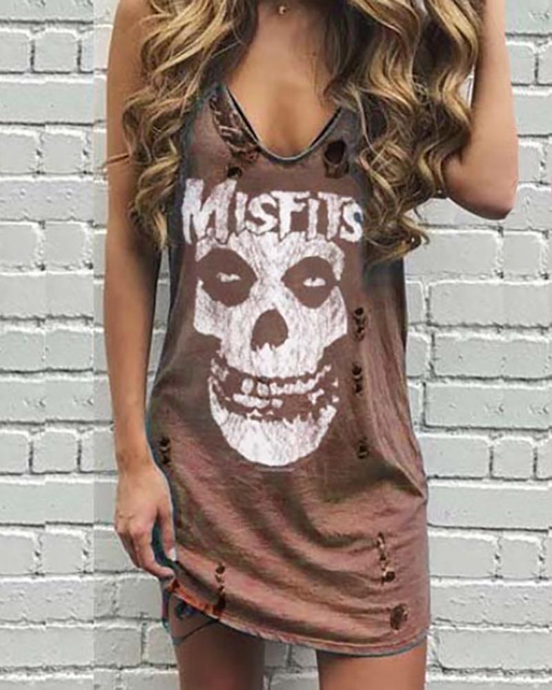 

V-neck Sleeveless Print Cut Out T-shirt, Brown