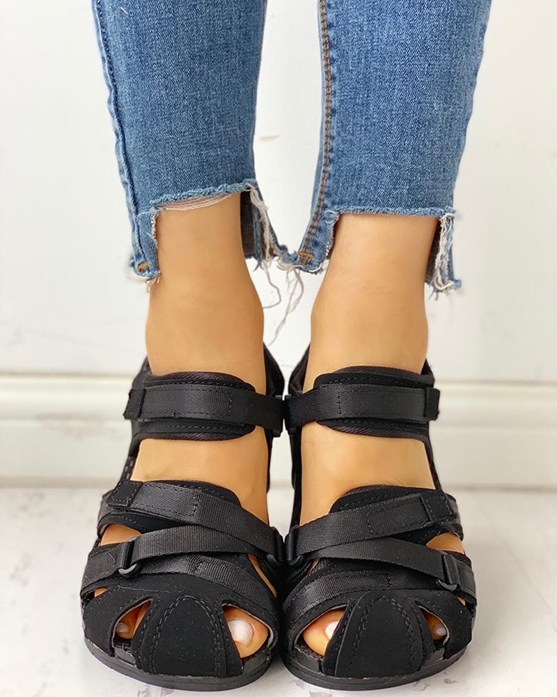 

Velcro Design Cutout Flat Sandals, Black