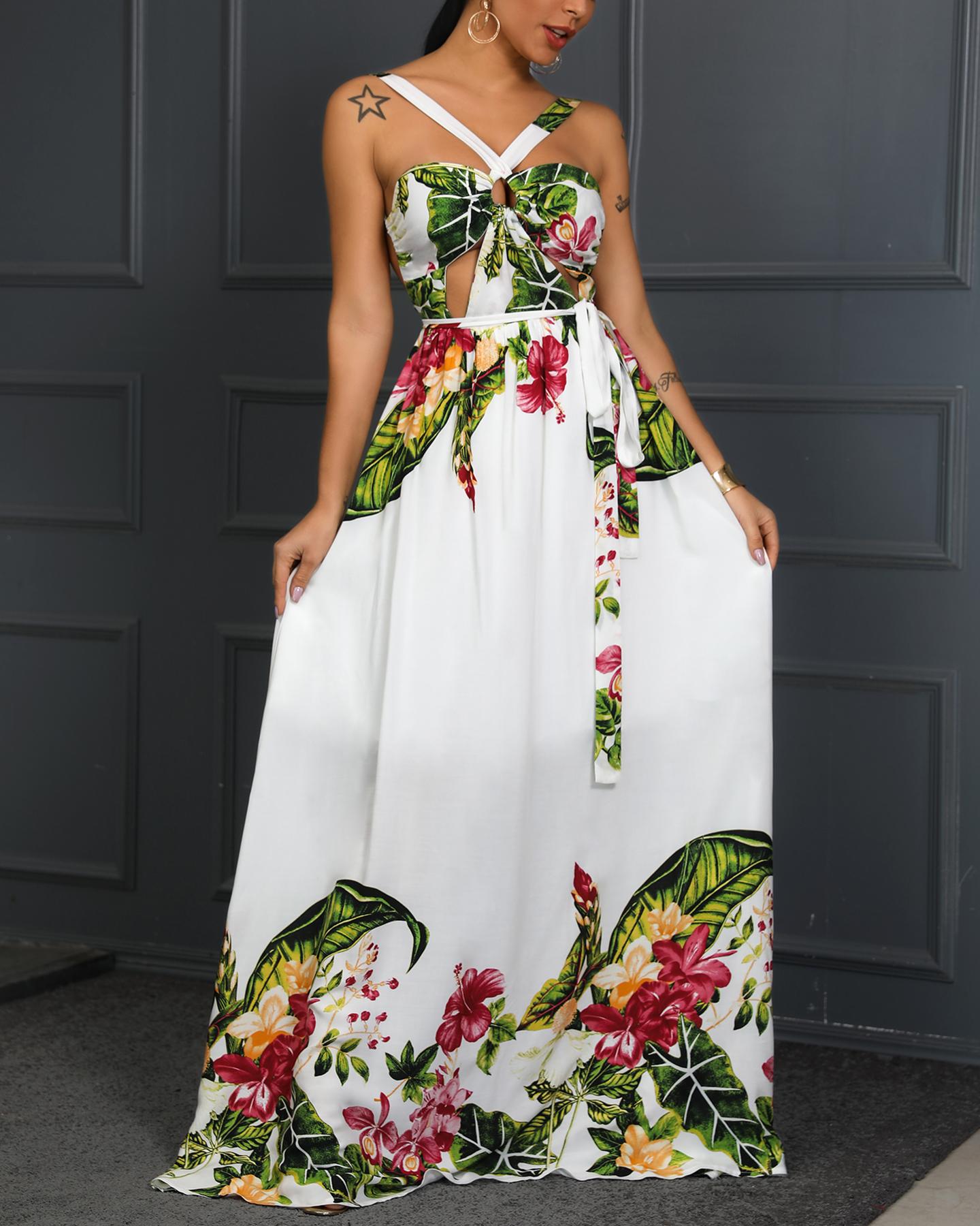 

Floral Print Open Back Maxi Dress