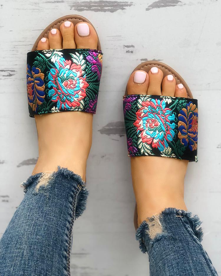 

Floral Embroidery Single Strap Open Toe Slipper